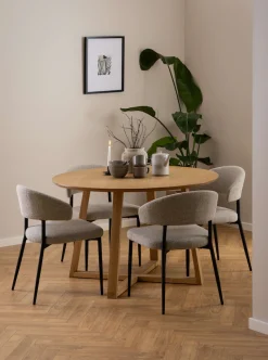ACTONA GROUP Esstisch »Malika, Runder Tisch, Kreuzfußgestell, furnierter geölter Eiche« Für das Esszimmer, pflegeleicht, Sitzplatz für 4 Personen, Ø: 120 cm