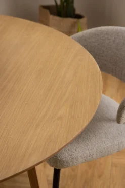 ACTONA GROUP Esstisch »Malika, Runder Tisch, Kreuzfußgestell, furnierter geölter Eiche« Für das Esszimmer, pflegeleicht, Sitzplatz für 4 Personen, Ø: 120 cm