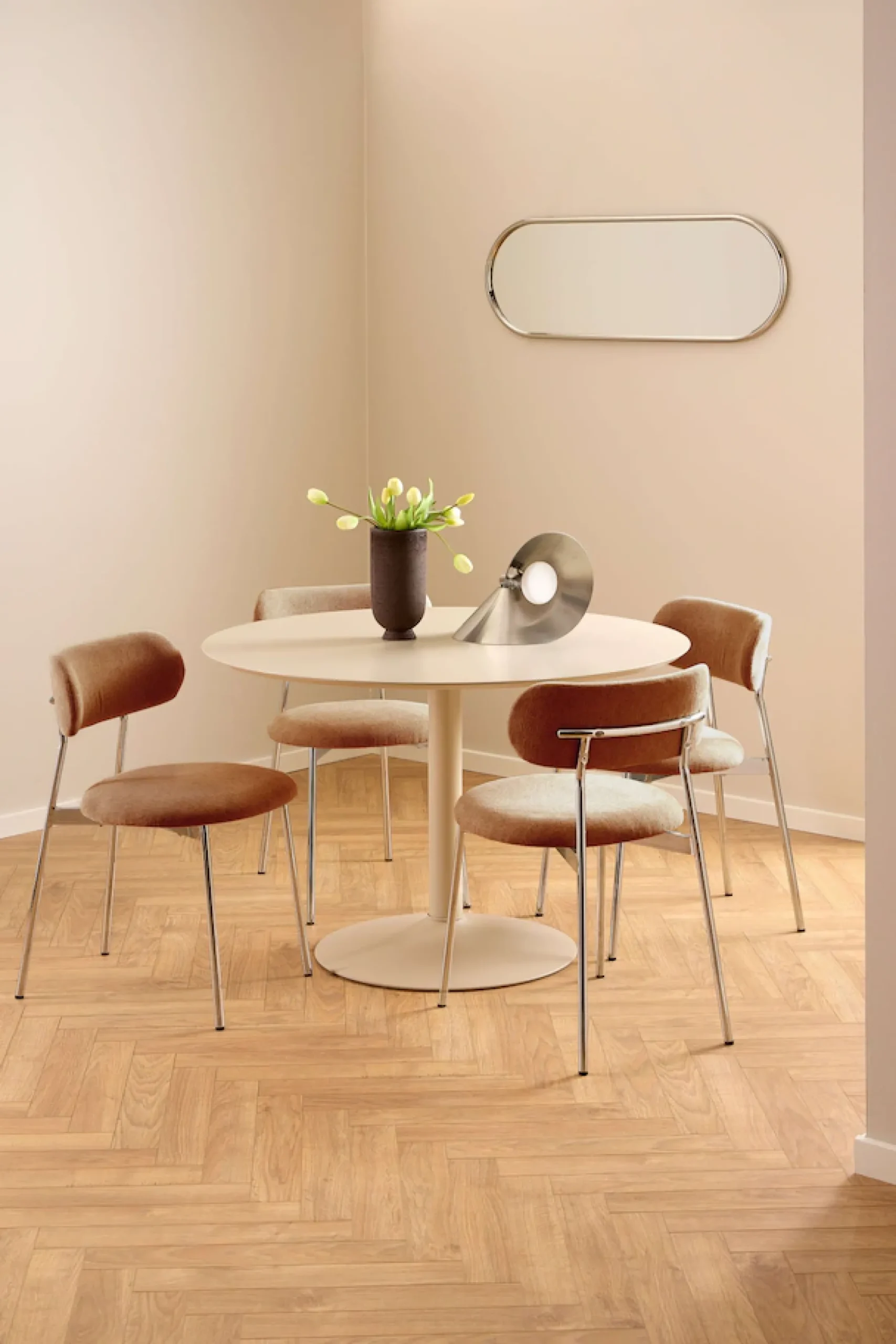 ACTONA GROUP Esszimmerstuhl »Lyric, Küchenstuhl, mit gepolsterter Sitzfläche« (Set) 2 Stk.Stuhl, Chenille, Retro-Futur, Chromstahlgestell, FSC™