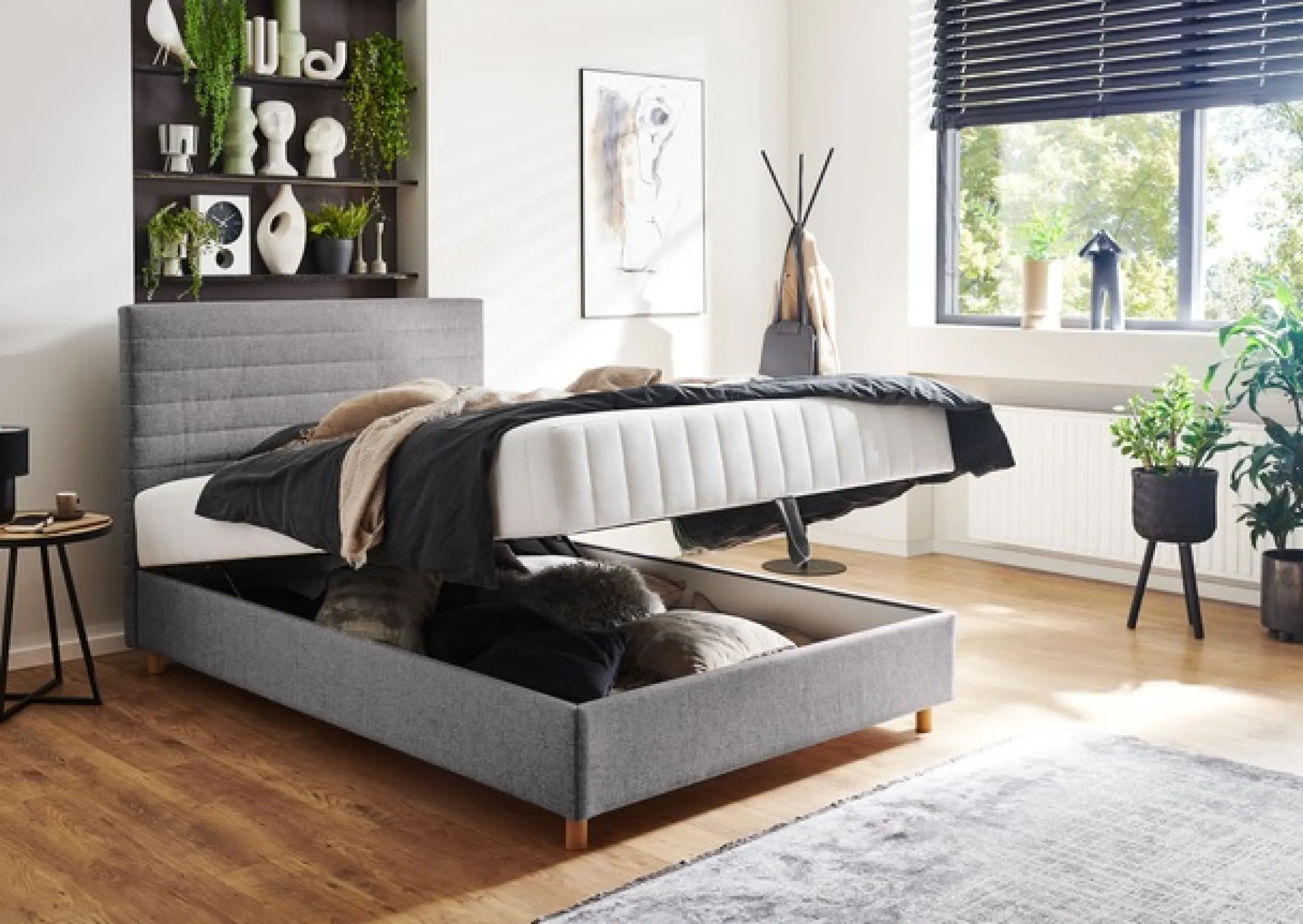 ATLANTIC home collection Stauraumbett »Josie« mit Taschen-Federkernmatratze und Bettkasten