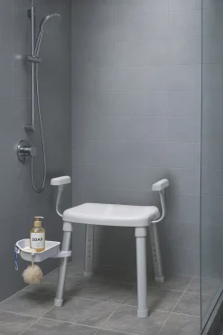 Bischof Dusch- und Badhocker »Tray Comfort« belastbar bis 150 kg Mit schwenkbarer Ablage 28x21cm und 360° drehbarer Sitzfläche, TÜV-GS