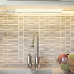 Briloner Leuchten LED Unterbauleuchte »2379046 TOOK« LED-Board Warmweiß LED Lichtleiste, 31,3x2,2x3cm, Weiß, 4W, Küche, Schrank, Unterschrank