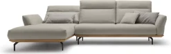 Creation BY ROLF BENZ Ecksofa »CR.460 Design-Sofa der Extraklasse, verstellbare Rückenlehne, L-Form« Sockel in Nussbaum, Winkelfüße in Umbragrau, Breite 318 cm