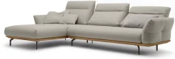 Creation BY ROLF BENZ Ecksofa »CR.460 Design-Sofa der Extraklasse, verstellbare Rückenlehne, L-Form« Sockel in Nussbaum, Winkelfüße in Umbragrau, Breite 318 cm