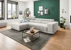 Die PlanBar Ecksofa »MP-IN15053 L-Form schmaler Schenkel« wahlweise mit Kopfteilverstellung und manueller Vorziehbank