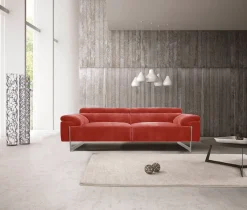 Egoitaliano 2,5-Sitzer »Malika, Designsofa mit hohem Sitzkomfort, edel und bequem« inkl. Kopfteilverstellung und chromfarbenen Metallfüßen