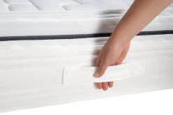 fan Taschenfederkernmatratze »Tulani, Matratze in 90x200 cm, 140x200 cm und weiteren Größen« 24 cm hoch 530 Federn 1 Stk. tlg. 530 Federn bei Gr. 100x200 cm - atmungsaktive Matratze