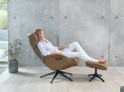 FLEXLUX Fußhocker »Fußhocker More, Beinstütze, Entspannung. Ergonomisch. Komfort« Scandi Design, Robuster Alu Fuß, Pflegeleicht, Stoff oder Echtleder