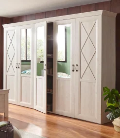 FORTE Kleiderschrank »Kashmir, klassischer Landhausstil, Made in Europe« Maße (B/T/H): 255/63/221 cm,mit Spiegel und dekorativen Fräsungen und Elementen