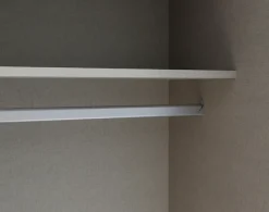 FORTE Schwebetürenschrank »2 Schiebetüren, Made in Europe, stabil und zeitlos« 5 Breiten: 120 -200cm, Höhe ca. 190cm,in verschiedenen Farben und Breiten