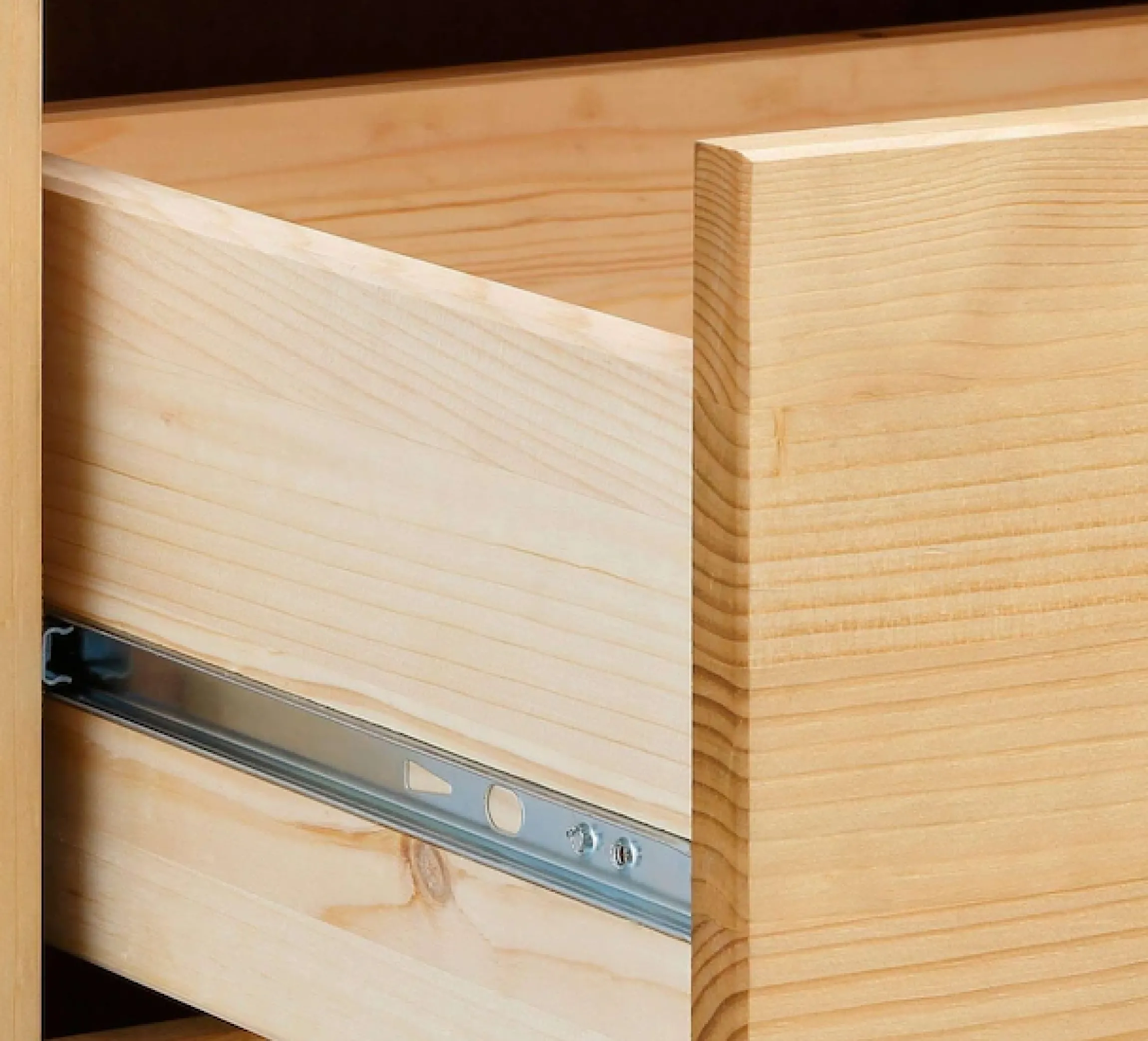 Home affaire Bücherregal »Soeren Regal mit 5 breiten Schubkästen in geteilter Optik« T/H: 80/29/220 cm, Kiefer FSC®-zertifiziert, elegante Metallgriffe