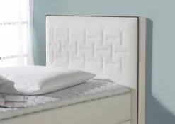 Home affaire Boxspringbett »Coos« mit besonderer Steppung im Kopfteil, 3 Matratzenarten, 2 Härtegrade