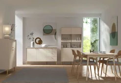 Home affaire Kommode »ROMELIS Sideboard mit 3 Schubladen und 2 Türen, B/T/H: 156/40,5/89 cm« Beige Kommode mit goldenen Griffen auf goldenen Füßen, viel Stauraum