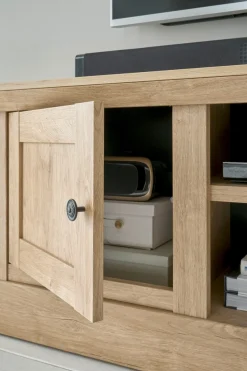 Home affaire Lowboard »Cornwall, Unterschrank im Landhausstil, Kommode, Eiche Dekor« 1 Stk. tlg. verschnörkelte Metallgriffe, offene Fächer und Türen, 152 cm breit