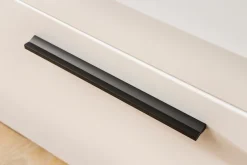 Home affaire Lowboard »Salerno, moderner Unterschrank, Kommode in Weiß mit Eiche Evoke Dekor« Metallgriffe, ausreichend Stauraum, vielseitig einsetzbar, 205cm breit