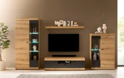 Home affaire Lowboard »Soleto, moderner TV-Schrank, Kommode, TV-Unterschrank« zeitlos, schwarze Griffe aus Metall, ausreichend Stauraum