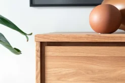 Home affaire Schubkastenkommode »Zetra Schubladenschrank, 3x Schublade/3x Tür mit Soft-Close-Function« Fertig montiert, Eiche Massivholz, Breite 130 cm