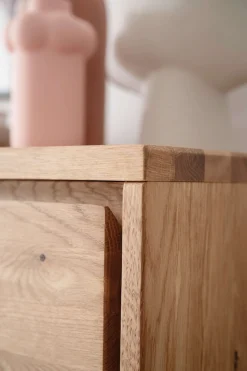 Home affaire Schubkastenkommode »Zetra Schubladenschrank, 3x Schublade/3x Tür mit Soft-Close-Function« Fertig montiert, Eiche Massivholz, Breite 130 cm