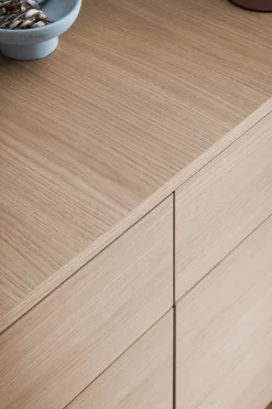 Home affaire Sideboard »Torsby, moderner Schrank, Kommode in Eiche Natur, 108 cm breit« abgerundete Ecken, ausreichend Stauraum, vielseitig einsetzbar
