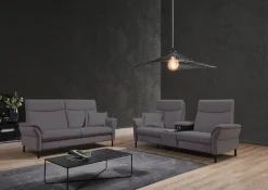Home affaire 2-Sitzer »Sisto, inklusive 2x Relaxfunktion motorisch mit Herz-Waage-Beschlag« Zwischenelement mit Tisch, Steckdose & USB-Ladestation