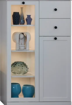 Home affaire Vitrine »Örebro« zeitloser Landhausstil, mit Vollauszug, Beleuchtung optional