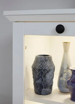 Home affaire Vitrine »Örebro« zeitloser Landhausstil, mit Vollauszug, Beleuchtung optional