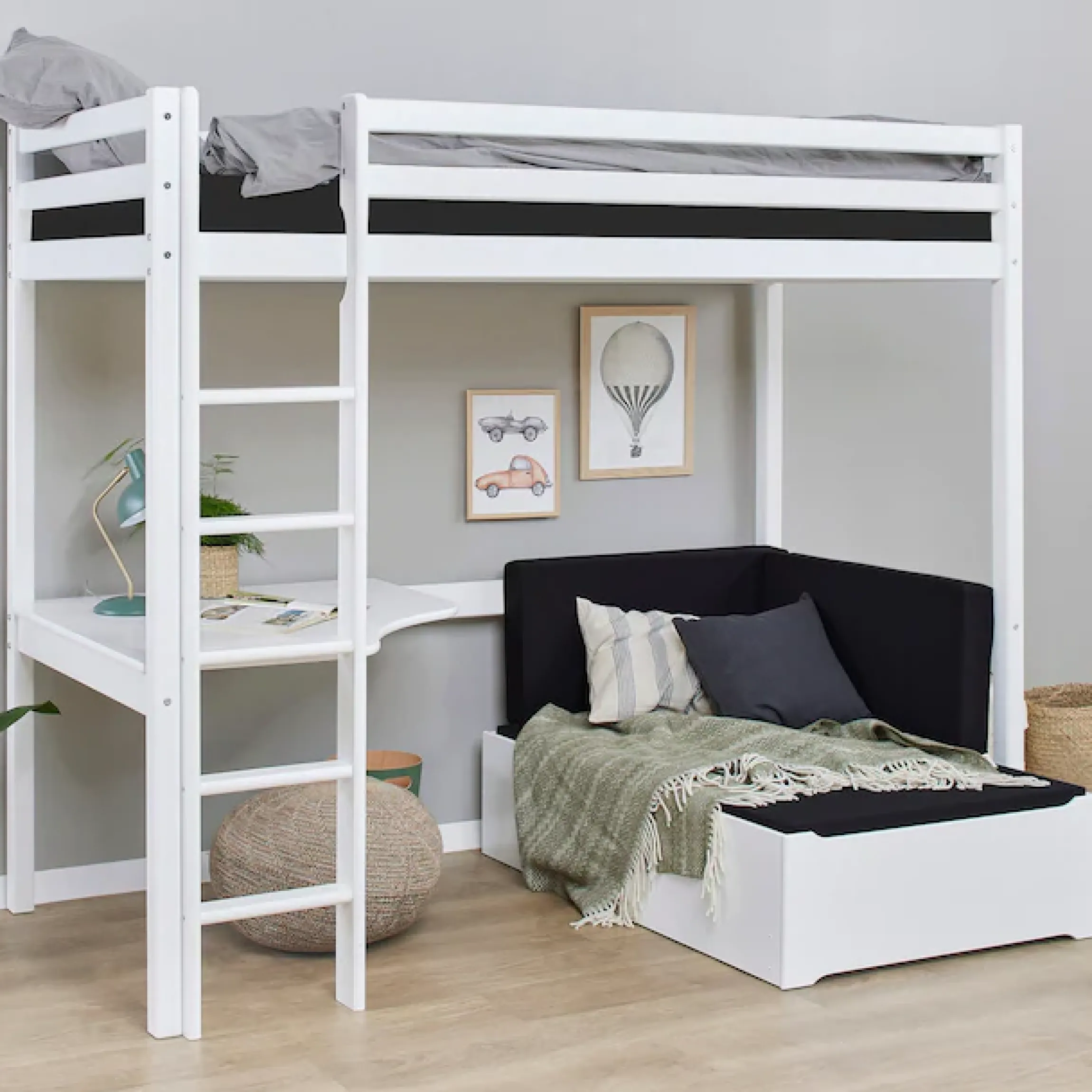 Hoppekids Hochbett »ECO Dream 90x200 mit Schreibtisch & Loungesofa / Gästebett« Kinderbett aus Massivholz, Sofa ausziehbar zum Gästebett