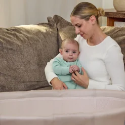 ingenuity Baby-Reisebett »Snooze & Stow™ Easy-Folding Bassinet, beige« faltbar