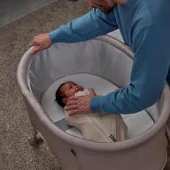 ingenuity Baby-Reisebett »Snooze & Stow™ Easy-Folding Bassinet, beige« faltbar