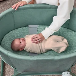 ingenuity Baby-Reisebett »Snooze & Stow™ Easy-Folding Bassinet, grün« faltbar