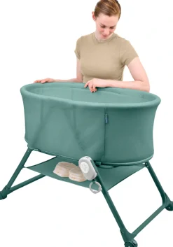 ingenuity Baby-Reisebett »Snooze & Stow™ Easy-Folding Bassinet, grün« faltbar