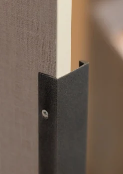 INOSIGN BY RAUCH Drehtürenschrank »Schlafzimmerschrank Kleiderschrank Schrank Garderobe FERRIS« In 3 Ausstattungen BASIC/CLASSIC/PREMIUM, Breiten 136/181/226/271 cm,Mitteltüren mit hochwertigem Grauspiegel MADE IN GERMANY