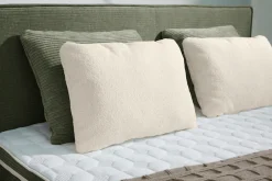 Jockenhöfer Gruppe Boxspringbett »Ronja, inkl. 7-Zonen-TTFK-Matratzen, Kaltschaum-Topper« inkl. 4 Kissen, 180x200 cm, verschiedene Härtegrade wählbar