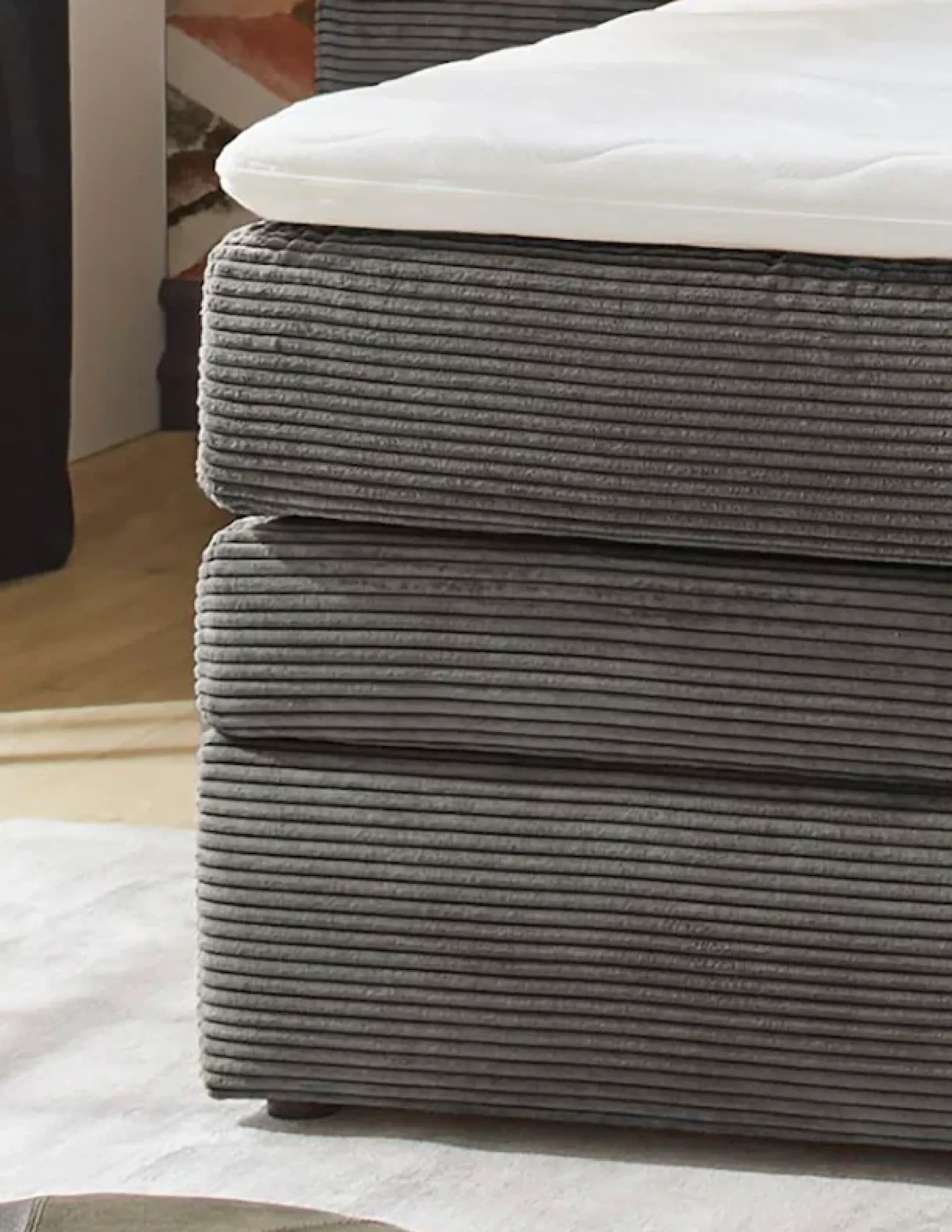 Jockenhöfer Gruppe Boxspringbett »AMY mit Bettkasten, inkl. Taschenfederkernmatratze Härtegrad H3 bis H4« mit 6 cm Kaltschaum-Topper, Cord-Bezug, 180x200 und 200x200 cm