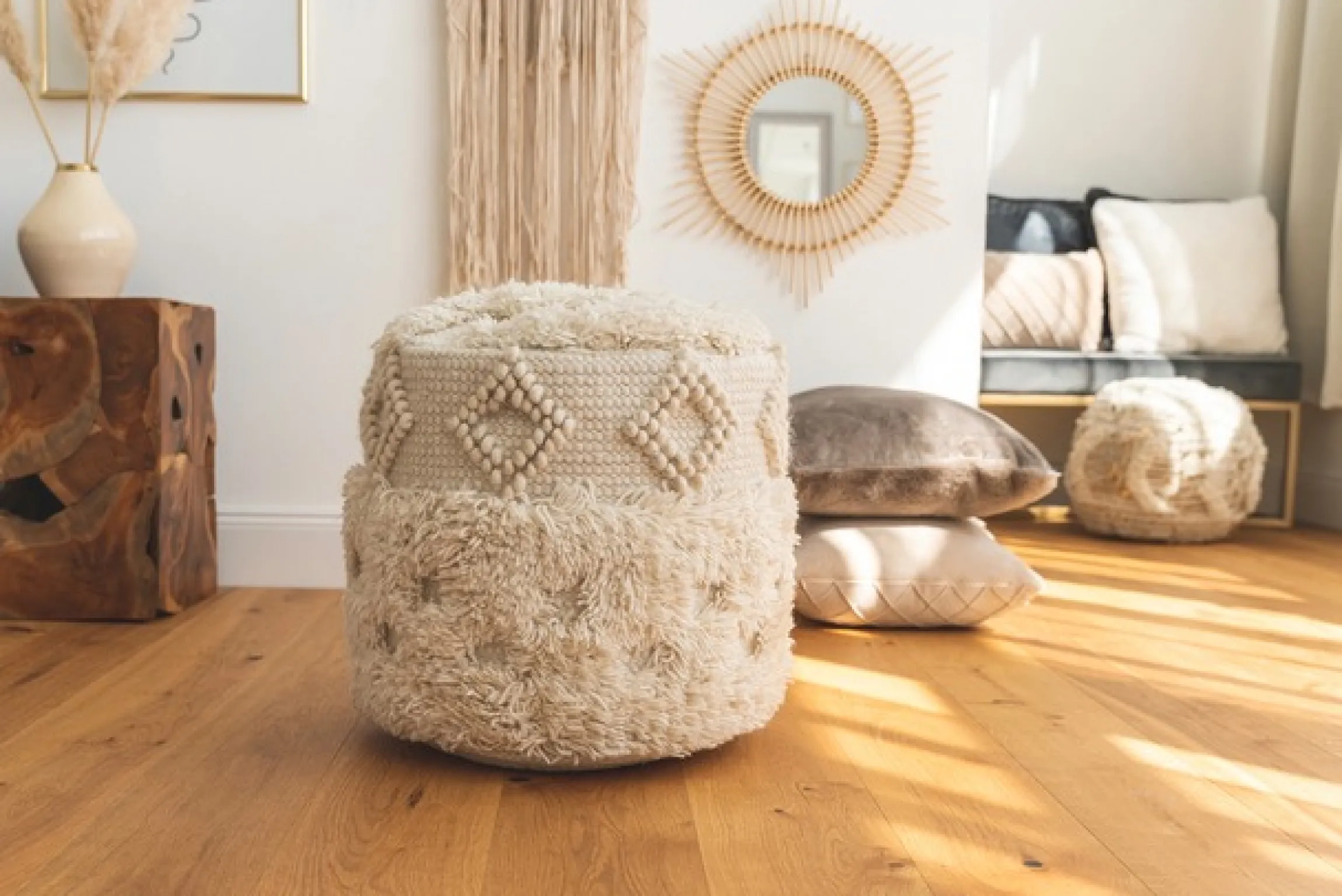 Kayoom Pouf »Bohist 125 35cm x 35cm, Strukturen mit Fransen und Quasten« 1 Stk. tlg. handgefertigt, Unikat, sehr gut kombinierbar, vielfältig im Einsatz