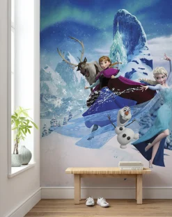 Komar Fototapete »Digitaldruck Vlies -Frozen Elsas Magic - Größe 200 x 280 cm« bedruckt glatt Kinderzimmer