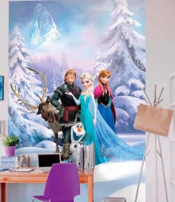 Komar Fototapete »Frozen Winter Land - Größe 184 x 254 cm« bedruckt glatt Kinderzimmer