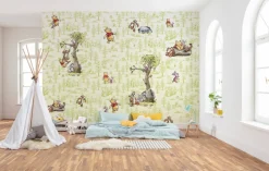 Komar Vliestapete »Digitaldruck Vlies -Winnie the Pooh Friends - Größe 300 x 280 cm« bedruckt glatt Kinderzimmer