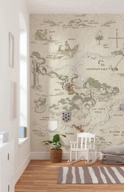 Komar Vliestapete »Digitaldruck Vlies -Winnie the Pooh Map - Größe 200 x 240 cm« bedruckt glatt Kinderzimmer