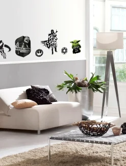 Komar Wandtattoo »Mandalorian Legend - Größe 50 x 70 cm« selbstklebend, Wandsticker, Kinderzimmer