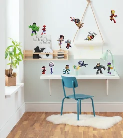 Komar Wandtattoo »Spidey and Friends - Größe 50 x 70 cm« selbstklebend, Wandsticker, Kinderzimmer