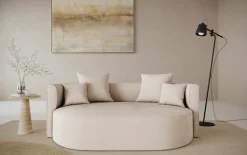 LeGer Home by Lena Gercke 2,5-Sitzer »ISALIE Samtoptik, rundes Loungesofa, mit Kissen, perfekt gepolstert« moderne Stoffe, mit 4 Zierkissen, extra große Sitzfläche