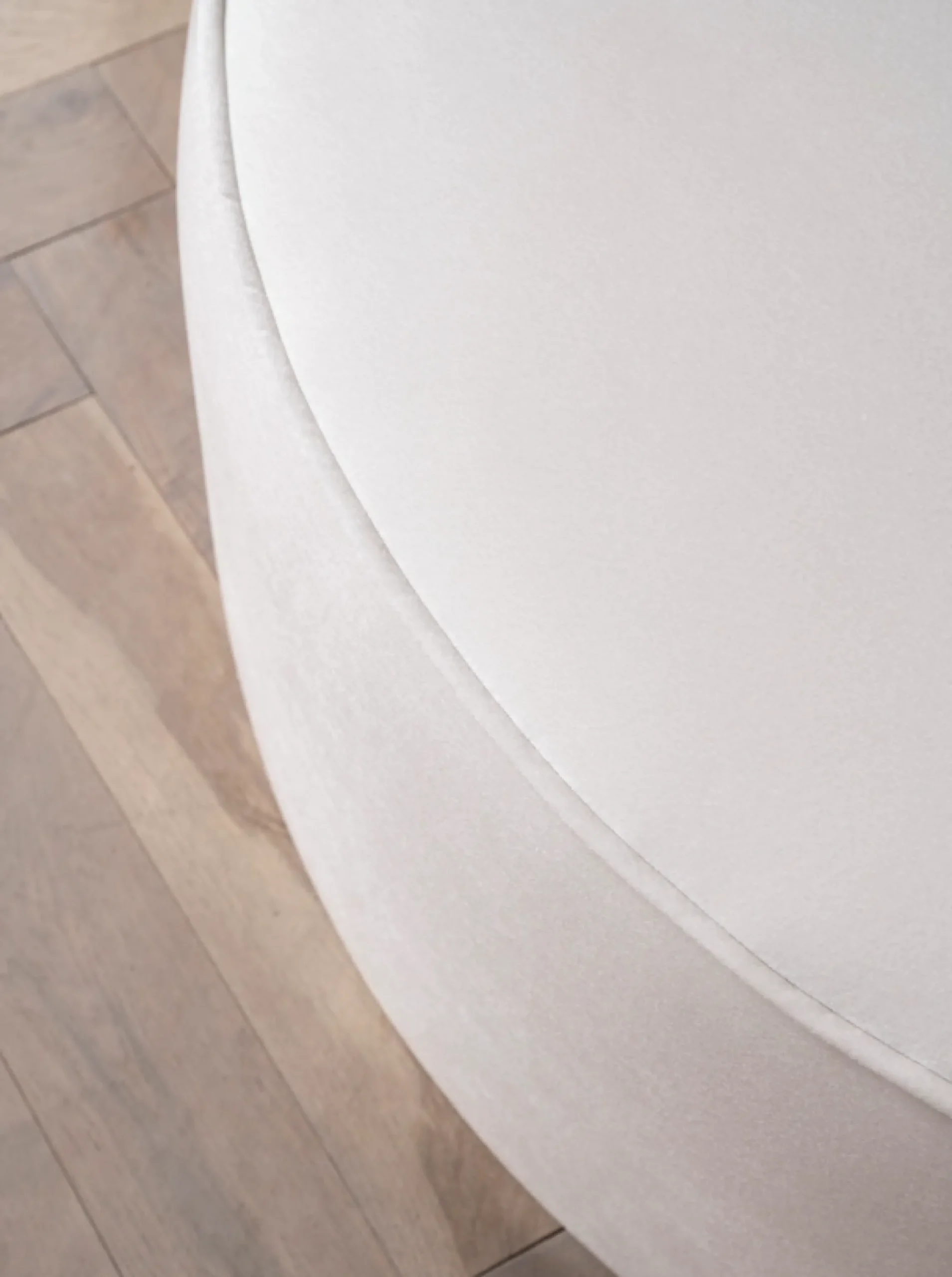LeGer Home by Lena Gercke XXL-Sessel »ISALIE Samtoptik, Lesesessel, Loveseat, inklusive Zierkissen« extra große Sitzfläche, optional mit Hocker, 3 Bezugsstoffe
