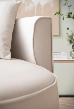 LeGer Home by Lena Gercke XXL-Sessel »ISALIE Samtoptik, Lesesessel, Loveseat, inklusive Zierkissen« extra große Sitzfläche, optional mit Hocker, 3 Bezugsstoffe