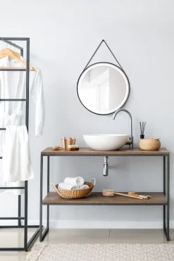 MIRRORS AND MORE LED-Lichtspiegel »Finchen« integrierte LED-Beleuchtung, mit Lederband