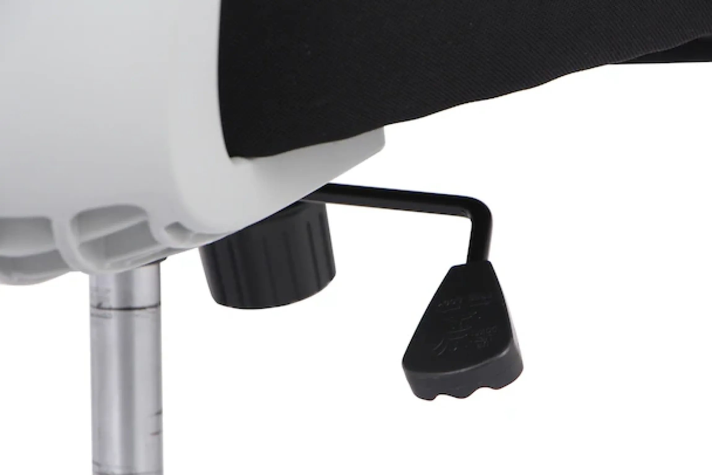 OTTO home Bürostuhl »Toico, Design-Schreibtischstuhl,« () ergonomische Rückenlehne, Lendenwirbelstütze & klappbaren Armlehnen