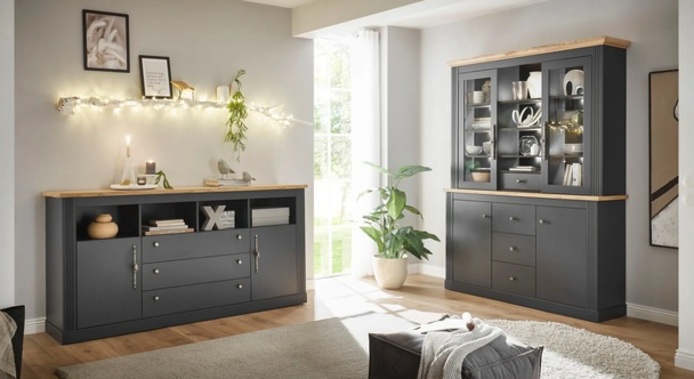 OTTO home Buffet »Westminster, Buffetschrank im Landhausstil, Schrank, Hochschrank« Metallgriffe, ausreichend Stauraum, in 2 Farben erhältlich