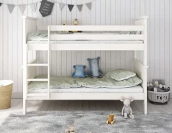 OTTO home Etagenbett »Erik, teilbar in 2 Einzelbetten, Kassettenoptik, Landhausstil« mit Lattenroste, Massivholz, Made in EU