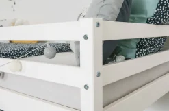 OTTO home Etagenbett »René, Hochbett, Stockbett 2 Farben, Schubkasten optional« 90x200cm,FSC® zertifiziertes Massivholz, mit Trittleiter + Rundum-Absturzschutz