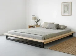 OTTO home Futonbett »Kobe, Massivholzbett aus Kiefer im Industrial Design, 200 KG belastbar« Liegefläche 140x200cm,stabiles Kufengestell,rundum Ablagefläche, FSC, Made in Europe